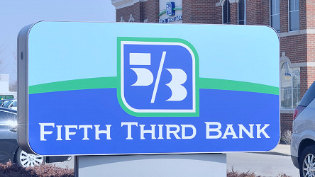 Fifth Third Bank Review: Is It Right for You? | GOBankingRates